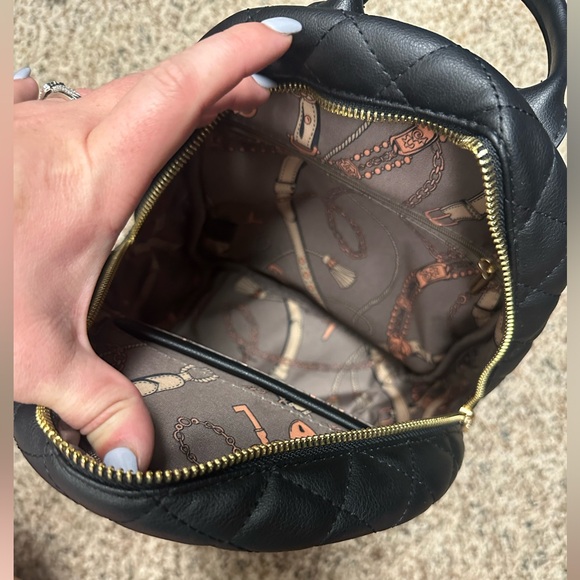 Backpack purse - Picture 3 of 3